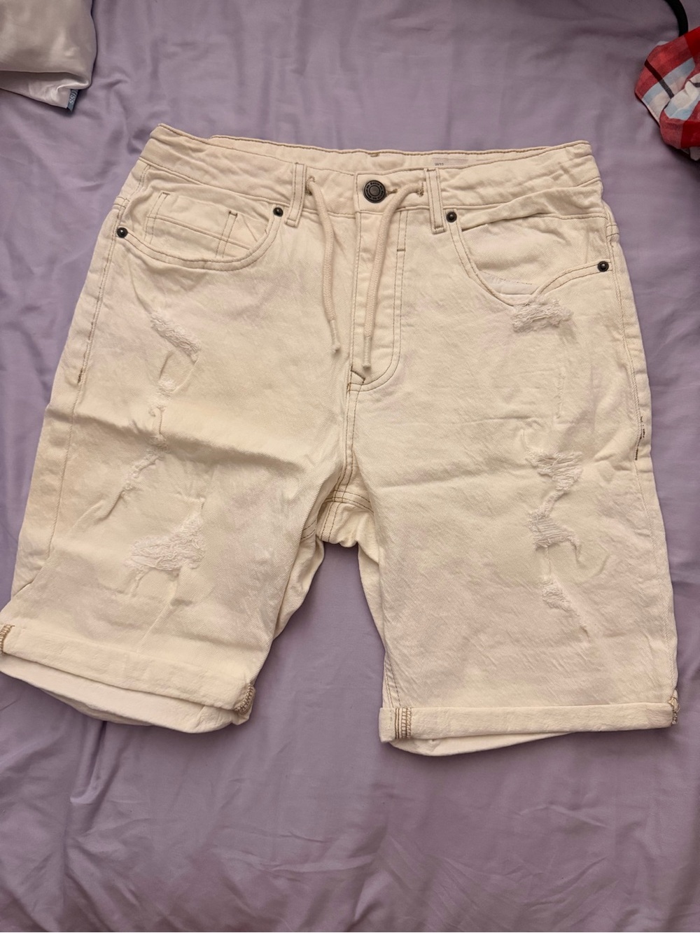 Denim&Co Cream Distressed Men's Denim Shorts